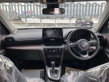 見通しのよいすっきりとした視界で、誰でも運転しやすいです。運転のしやすさは疲れにくさにも繋がります