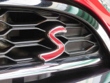 グレードがSである証の『S』綺麗な赤色です!