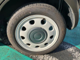 ホイールは純正アルミ仕様です!