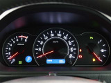 とっても見やすいメーターです。夜間時はラグジュアリーな気分にさせてくれる照明が魅力ですので、夜のドライブも楽しみになりますよ♪