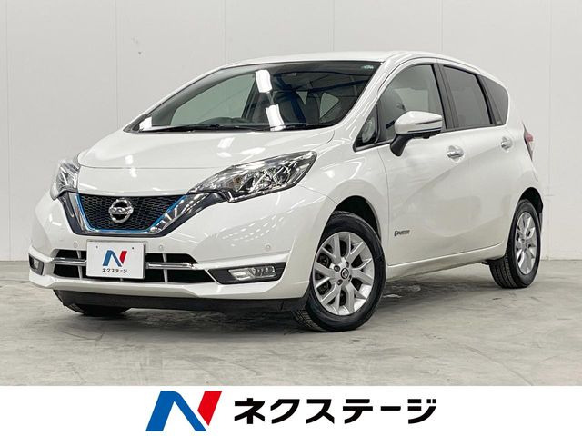 ノート1.2 e-POWER メダリスト FOUR 4WD