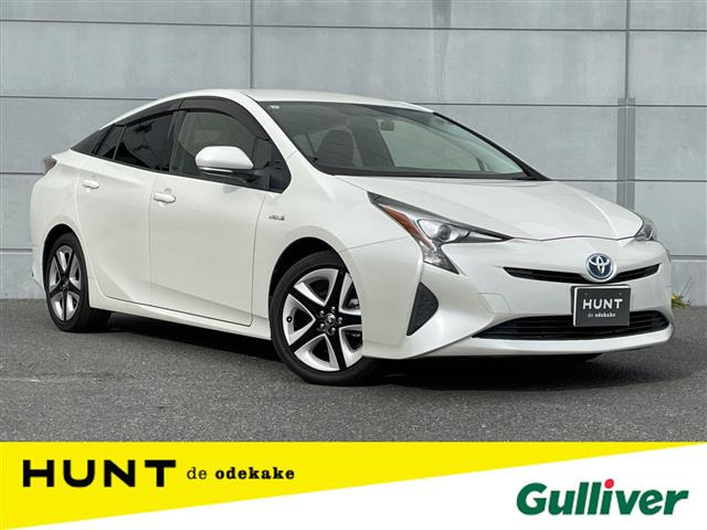 プリウス 1.8 S ツーリングセレクション 本革シート 修復歴無し