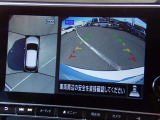 上からの視点で狭い駐車場への駐車などに役立つアラウンドビューモニターです♪