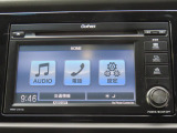 【 ホンダ純正ディスプレイチューナー 】Bluetooth接続に対応しています。その他、TVやAM/FMラジオの視聴・CD再生・USB接続などが可能です。