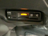 いまや快適なカーライフに欠かせないETCが付いています。