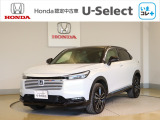 車名の由来:ヴェゼルはカットした宝石の小さな面(Bezel)とクルマ(Vehicle)を組み合わせた造語で、「角度によって表情を変える宝石のように、多面的な魅力と価値を持つクルマ」を意味する。