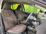 運転席シート廻りは使用感も少なく、良好な状態となっています。前オーナー様が丁寧に使っていたことがよくわかりますね。