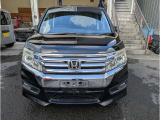 納車時にガラス系コーティングを無料施工しております。猫も爪が立たずに滑って落ちてしまう!と評判です。お車がツルツルになりますよ。
