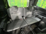3列目シートはもちろん状態良好☆大人でもゆったりと座って頂けますので、大人数でのお出かけもラクラクです♪ご家族で、気の知れた仲間で、ドライブに行くのが楽しみですね♪