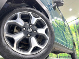 【純正15インチアルミホイール】外観にマッチした純正アルミホイールを装着しております。各種社外アルミホイールや、スタッドレスタイヤも取扱いしております。是非ご相談ください♪