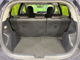 普段のお買い物や通勤、送迎等に十分な荷室スペースを確保しております。セカンドシートを倒すと、大きな荷物の積載も可能です♪