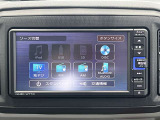 純正メモリナビ(NMZK-W70D)を装着しています。Bluetooth(ブルートゥース)・USB接続/CD再生/フルセグ視聴等が使用できます。