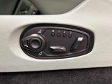 Seating - 16 Way Electric Front Seats With Memory