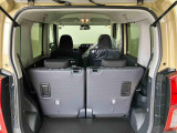 広々ラゲッジスペースです。いろんな荷物も積み込みしやすくなってます!!