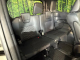 3列目シートはもちろん状態良好☆大人でもゆったりと座って頂けますので、大人数でのお出かけもラクラクです♪ご家族で、気の知れた仲間で、ドライブに行くのが楽しみですね♪