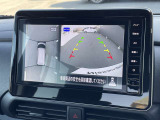 まるで上から見下ろしたように確認が出来るアラウンドビューモニターが装備されております!