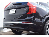 ◆バック/万が一を考え、安全性を重視する方に選ばれているVOLVO車。ドアを開閉するとその重み・厚みに驚くはず