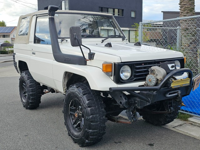 ランドクルーザー70  幌 ディーゼル