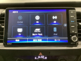 ナビゲーションはフルセグTV、インターナビ対応のGathers純正メモリーナビを搭載しています。Bluetoothオーディオ機能がありますので、スマートフォンなどの音楽も再生できます。