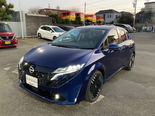 ノートオーラ 1.2 G レザーエディション 