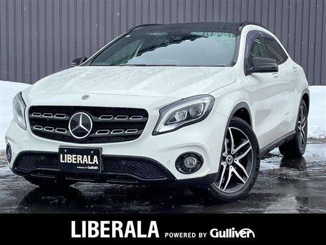 GLAクラスGLA250 4マチック 4WD本革シート