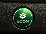 ★ECONスイッチ★ エコドライブを加速しよう!スイッチをONにすると、運転の仕方によるロスを抑え込み燃費をよくするようクルマが頑張ります(*^ー^*)燃費向上にチャレンジ♪