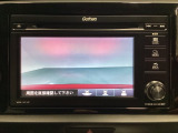 ギヤをR(バック)に入れるとナビの画面に後ろの映像が映るリアカメラ付です。後退時、コンディションが悪い視界でもカラーバックモニターがドライバーをサポートします。