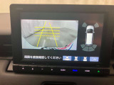 バックモニターです。後退時も安心ですね。でも、モニターばかり頼らず自分の目で後方確認もしてくださいね。