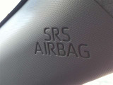 サイドエアバックついてます!