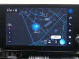 ディスプレイオーディオ(コネクティッドナビ対応)PLUS搭載。T-Connectご契約で2029年6月まで無償で利用できるナビ(期限到来後は有償)と、解約後も利用できる車載ナビが搭載されています。