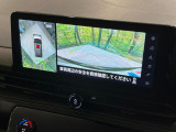 【アラウンドビューモニター】専用のカメラにより、上から見下ろしたような視点で360度クルマの周囲を確認することができます☆死角部分も確認しやすく、狭い場所での切り返しや駐車もスムーズに行えます。