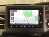 ナビゲーションはフルセグTV、インターナビ対応のGathers純正メモリーナビを搭載しています。Bluetoothオーディオ機能がありますので、スマートフォンなどの音楽も再生できます。
