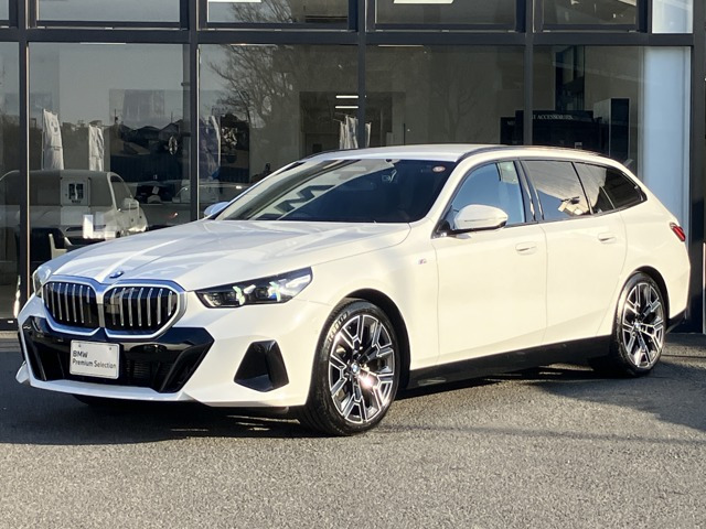 5シリーズツーリング523d xドライブ Mスポーツ 4WD