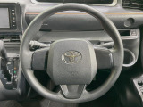ステアリングも使用感が少なく、きれいな状態となっております♪