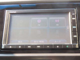 【 ホンダ純正ギャザズ・VXM-205Ci 】Bluetooth接続に対応しています。その他、TVやAM/FMラジオの視聴・CD再生・USB接続などが可能です。