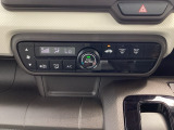 お好みの温度に調整して車内を快適に過ごすことができます。
