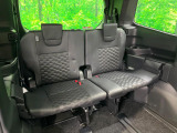 3列目シートはもちろん状態良好☆大人でもゆったりと座って頂けますので、大人数でのお出かけもラクラクです♪ご家族で、気の知れた仲間で、ドライブに行くのが楽しみですね♪