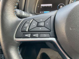 オーディオ操作が出来るステアリングスイッッチ付です!