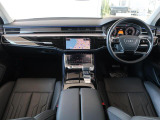 運転に必要な情報をメーター内に集約し、ドライバーの安全で快適な運転に寄与するアウディバーチャルコックピット。