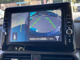 アラウンドビューモニター付で左側側面も見えるので縦列駐車も安心です!