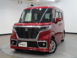 カラーはフェニックスレッドパール!走行距離は48000kmとなっております(^^♪