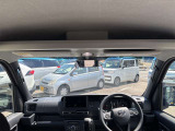 ★わかりやすく丁寧な対応★ ★お車のご購入が初めての方や、お車に詳しくない方でも分かりやすい、ご説明を心掛けています★ ★少しでもお客様のお役に立ちたいと全スタッフ思っております★