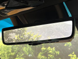 【デジタルインナーミラー】カメラが撮影した車両後方の映像をルームミラー内に表示。クリアな視界で状況の確認が可能です!※ドラレコ機能ご利用には別途SDカードをご用意いただく場合があります。