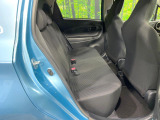 コンパクトカーですが、セカンドシートは十分な広さがあり快適にお乗りいただけます♪シートを倒して大きな荷物を積んだりと、用途の幅が広い1台です。