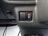 シートヒーターは寒い日もすぐにシートを暖めてくれる快適装備です!
