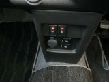 冷え性の方にも優しいシートヒーター付いてます!冬場は腰やお尻あたりからじわじわ温めてくれます。快適なドライブが出来そうですね!