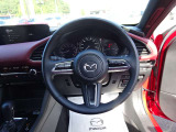 毎日でも運転したくなる造形美!細部まで作りこまれてます。是非一度座ってみてください☆