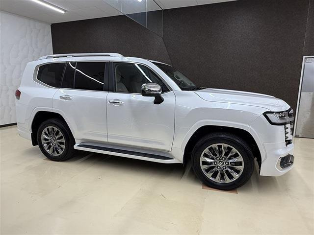 トヨタ ランドクルーザー 3.5 ZX 7人 の中古車詳細 (8,950km, パール