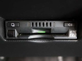 ETC車載器付きです。高速道路の料金所もスムーズに通過できます。
