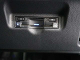 ETC車載器付きです。高速道路の料金所もスムーズに通過できます。